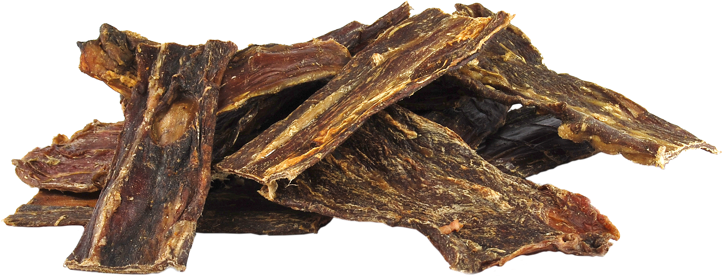 DIBO Rinder-Dörrfleisch, 100g-Beutel Mehrere Stücke getrocknetes Dörrfleisch auf weißem Hintergrund